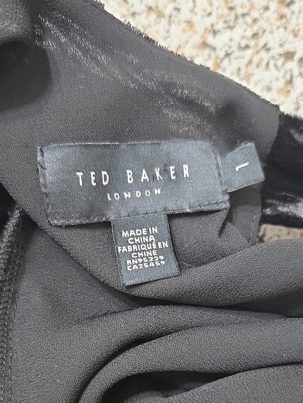 Ted Baker London Black Velvet Puff-Sleeve Top/XS - Picture 8 of 9